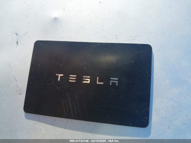 2025 TESLA MODEL Y 7SAYGDED8SF223993 Photo 10