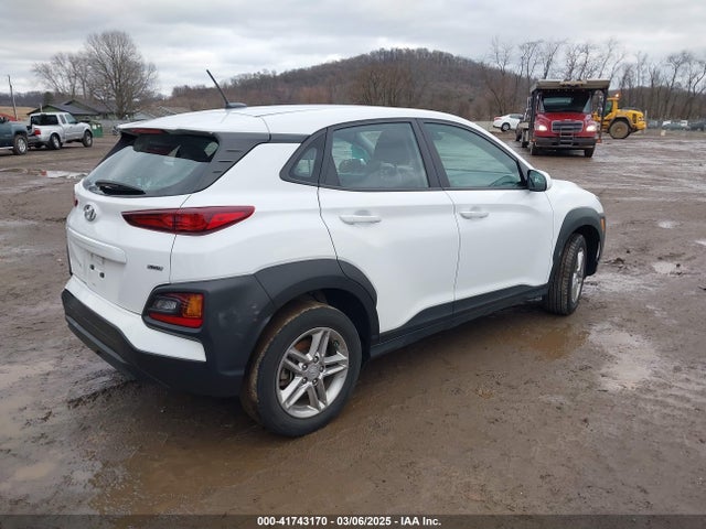 KM8K1CAAXMU745573 Hyundai Kona Se