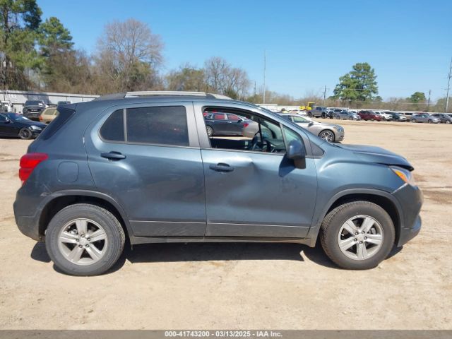 KL7CJPSB3MB323158 Chevrolet Trax Awd Lt