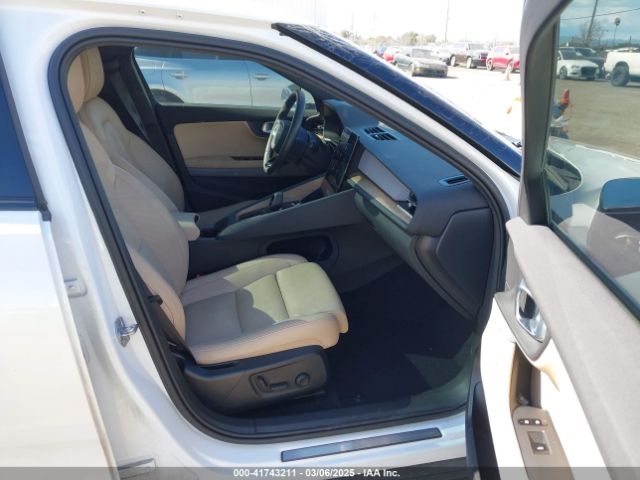 2022 POLESTAR 2 LPSED3KA8NL079546 Photo 4