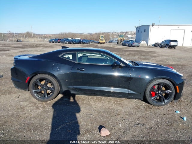 1G1FE1R75P0100759 Chevrolet Camaro Rwd  Lt1