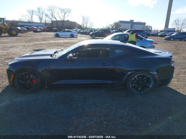 1G1FE1R75P0100759 Chevrolet Camaro Rwd  Lt1