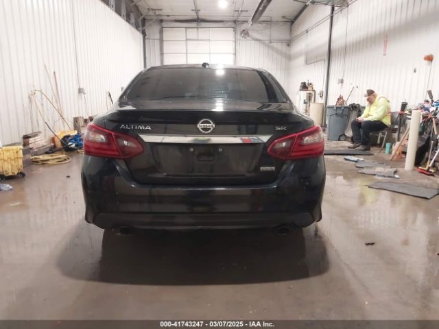 1N4AL3AP5JC251529 Nissan Altima 2.5 Sr
