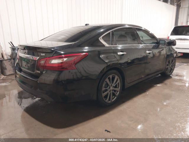 1N4AL3AP5JC251529 Nissan Altima 2.5 Sr