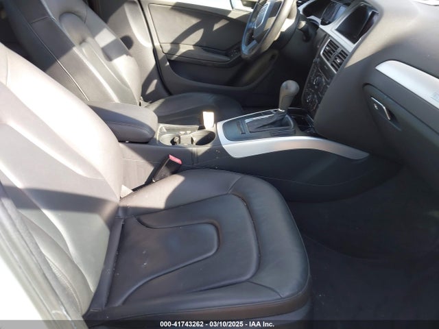 2012 AUDI A4 WAUBFAFL6CN011412 Photo 4