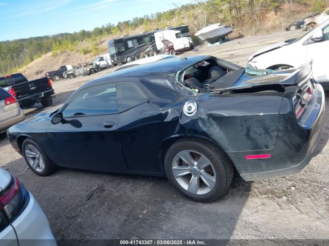 2C3CDZAG5PH528144 Dodge Challenger Sxt