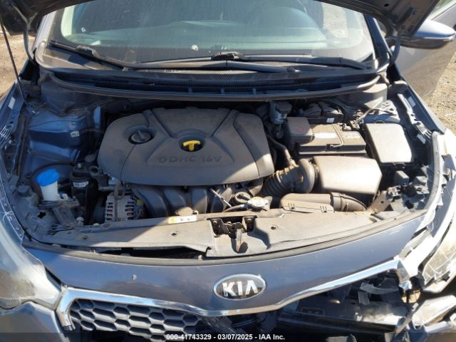 KNAFX4A65G5560171 KIA FORTE LX