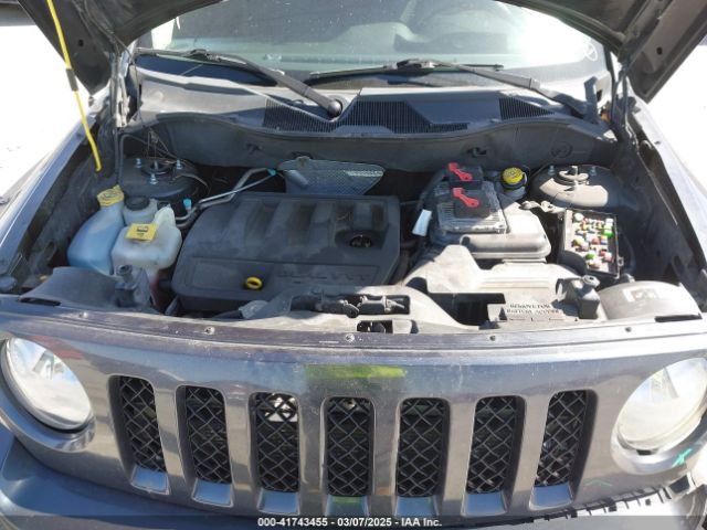 1C4NJPBB6GD528851 Jeep Patriot Sport