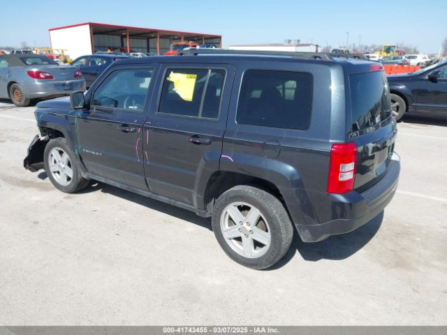 1C4NJPBB6GD528851 Jeep Patriot Sport