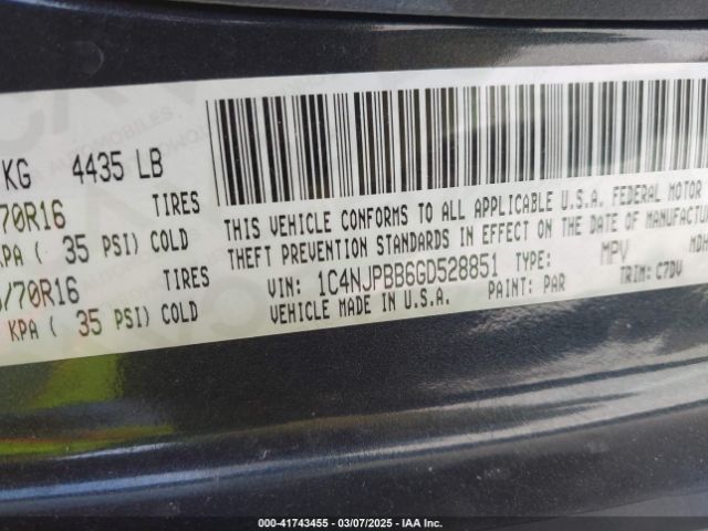 1C4NJPBB6GD528851 Jeep Patriot Sport