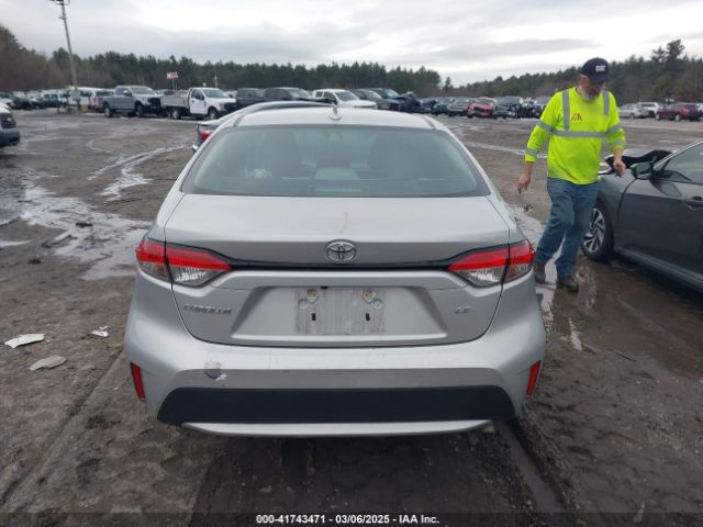 5YFEPMAE5MP256309 Toyota COROLLA LE