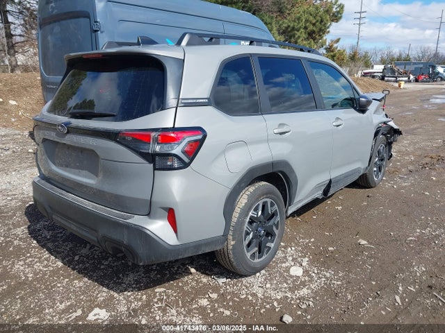 Subaru Forester Premium 2025 JF2SLDBC3SH474223 Image 4