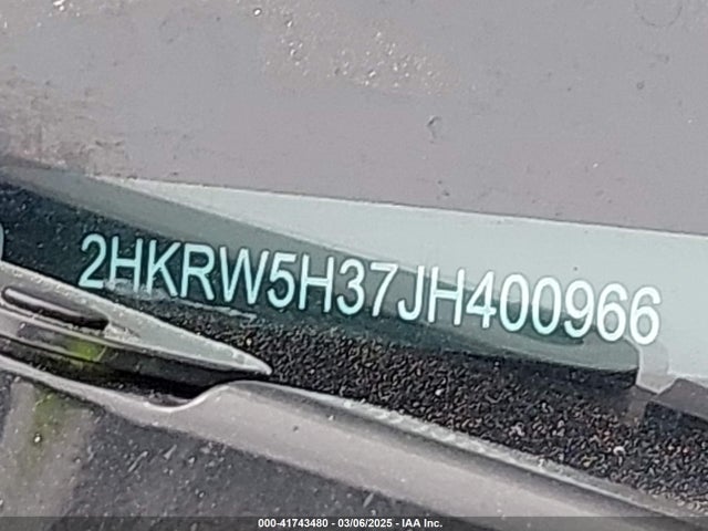 2HKRW5H37JH400966 Honda CR-V LX
