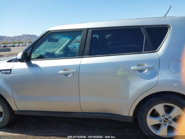 KNDJN2A26H7502421 KIA Soul