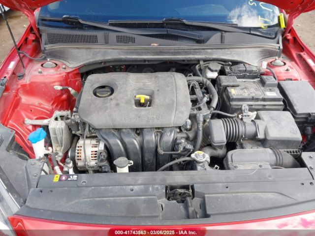 3KPF24AD6ME324595 KIA Forte Lxs