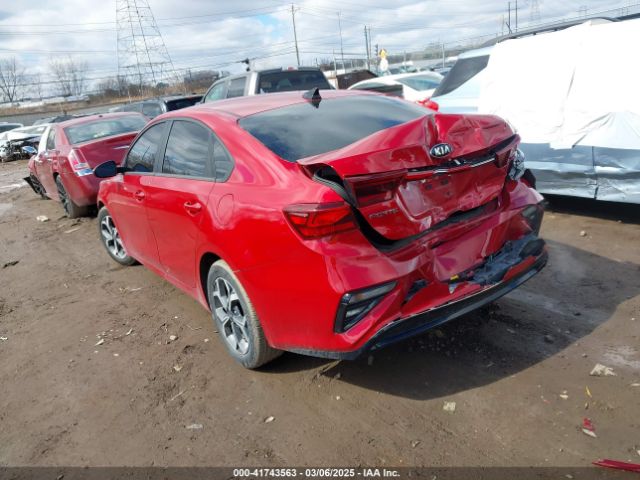 3KPF24AD6ME324595 KIA Forte Lxs
