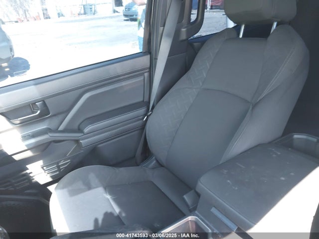 3TMKB5FN4RM000273 Toyota Tacoma Sr5 2wd