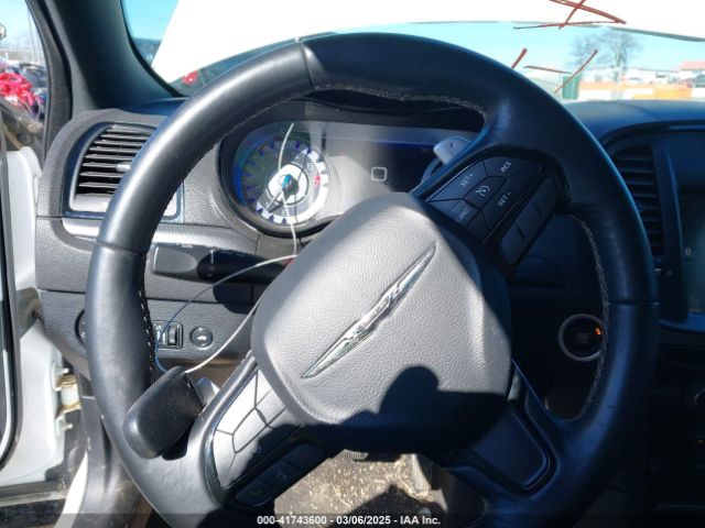 2015 CHRYSLER 300 2C3CCABG8FH838306 Photo 10