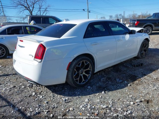 2015 CHRYSLER 300 2C3CCABG8FH838306 Photo 3