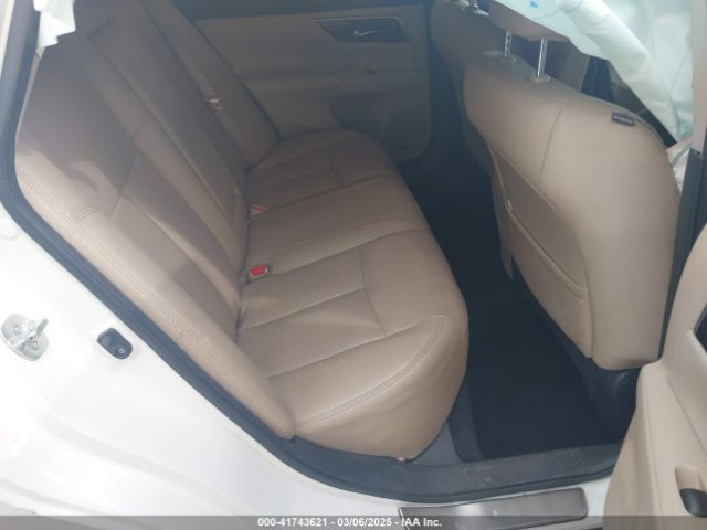 1N4AL3AP3FN371177 Nissan Altima 2.5 Sl