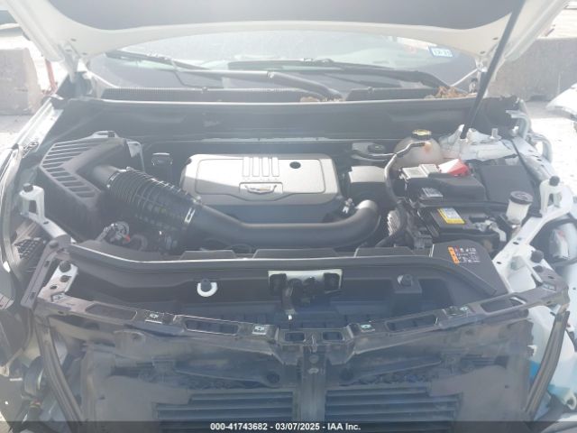 1GYKNCR44NZ168240 Cadillac Xt5 Fwd Premium Luxury