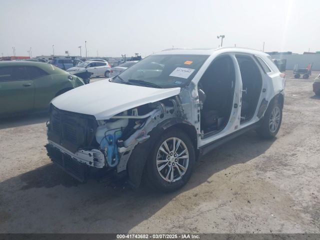 1GYKNCR44NZ168240 Cadillac Xt5 Fwd Premium Luxury