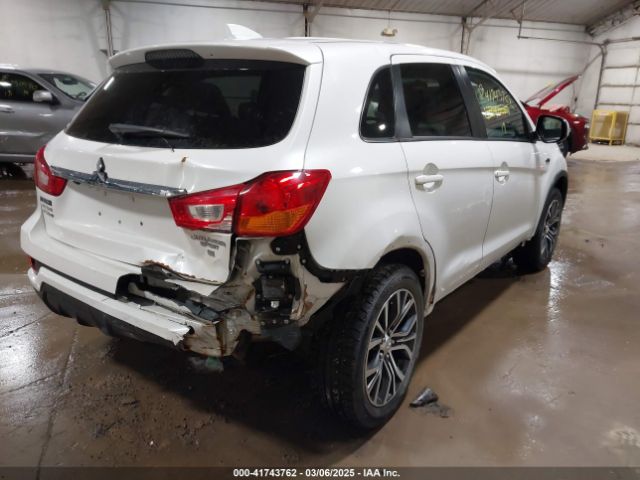 2019 MITSUBISHI OUTLANDER SPORT JA4AR3AU1KU002794 Photo 3