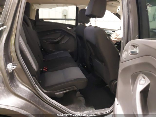 1FMCU9GD6HUC79257 Ford ESCAPE SE