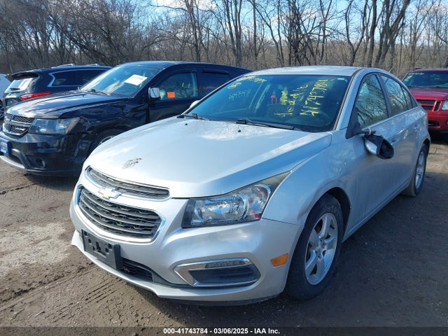 Chevrolet Cruze 1lt Auto 2015 1G1PC5SB3F7274674 Image 2