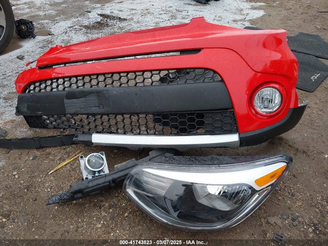 KNDJP3A53J7539782 KIA SOUL +