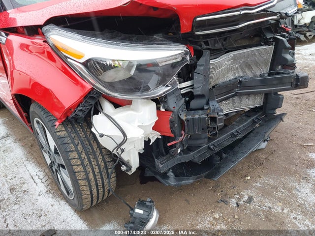 KNDJP3A53J7539782 KIA SOUL +