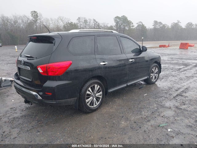 5N1DR2MN7JC652781 Nissan Pathfinder S