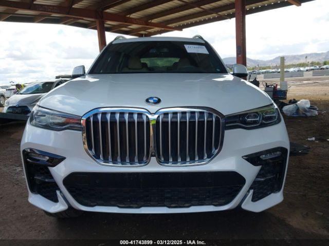 5UXCW2C56KL083156 BMW X7 Xdrive40i