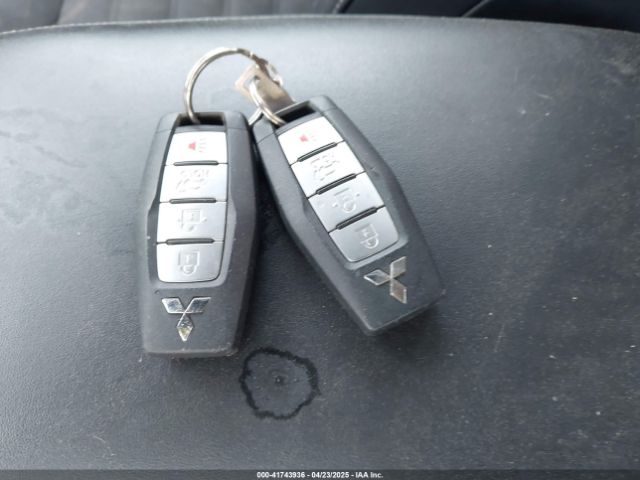 2022 MITSUBISHI OUTLANDER JA4J3UA81NZ027230 Photo 10