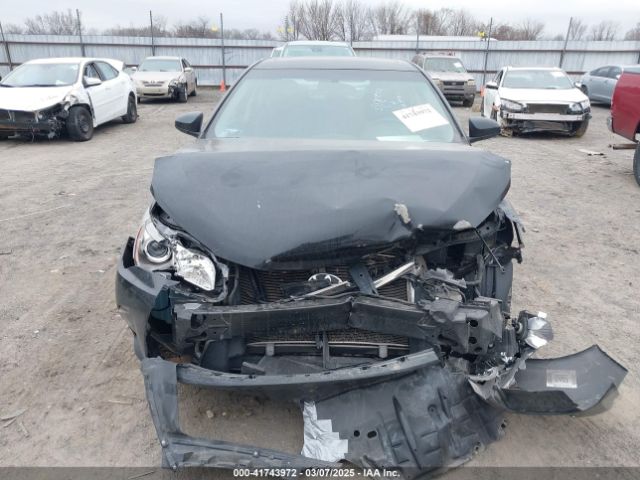 4T1BF1FK9HU376010 Toyota CAMRY SE