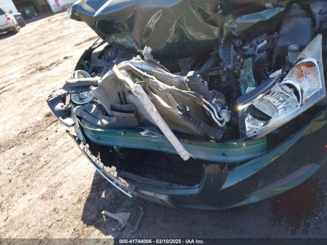 1G1PC5SB8E7187125 Chevrolet Cruze 1lt Auto