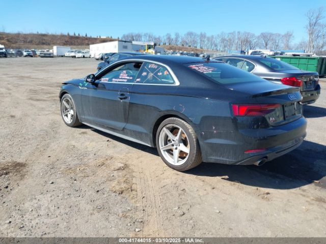 WAUTNAF54KA026957 Audi A5 45 Premium