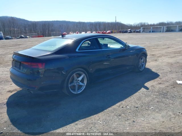 WAUTNAF54KA026957 Audi A5 45 Premium