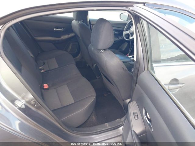3N1AB8CV6NY268426 Nissan Sentra Sv Xtronic Cvt