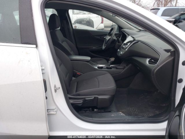 1G1ZD5ST2PF179027 Chevrolet Malibu Fwd 1lt