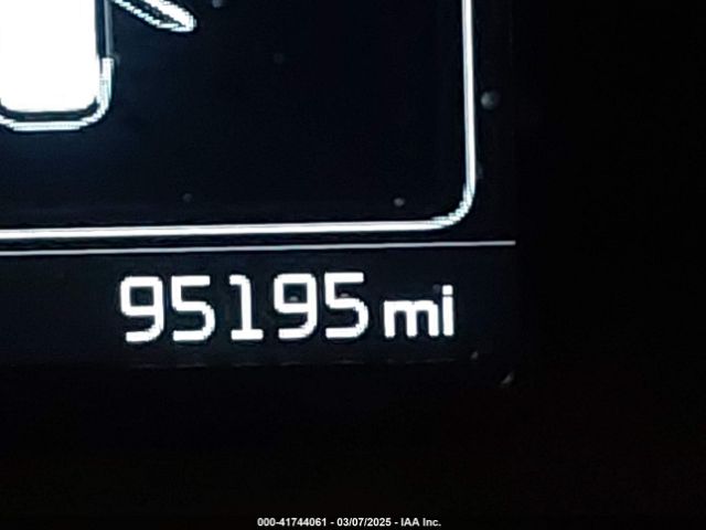 5XYPGDA39GG162823 KIA Sorento 2.4l Lx