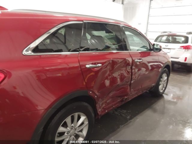 5XYPGDA39GG162823 KIA Sorento 2.4l Lx