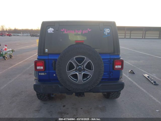 1C4HJXDN2JW282882 Jeep Wrangler Unlimited Sport S 4x4