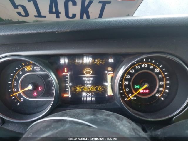 1C4HJXDN2JW282882 Jeep Wrangler Unlimited Sport S 4x4