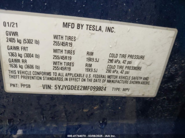 2021 TESLA MODEL Y 5YJYGDEE2MF099924 Photo 8