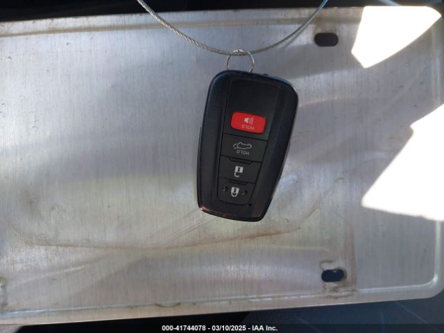 2T3W1RFV9LW090537 Toyota Rav4 Xle