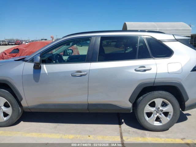 2T3W1RFV9LW090537 Toyota Rav4 Xle