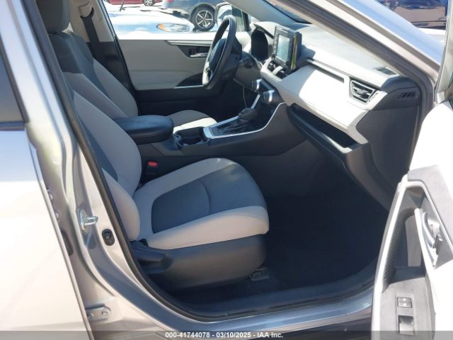 2T3W1RFV9LW090537 Toyota Rav4 Xle