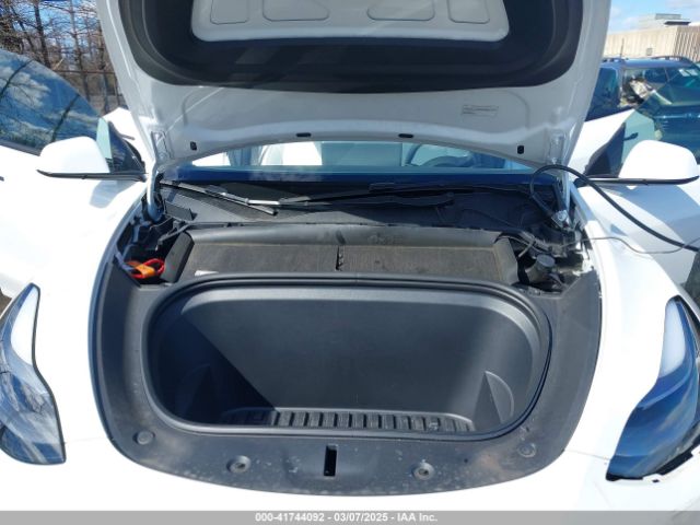 7SAYGDEFXPF916976 Tesla Model Y Performance Dual Motor All-wheel Drive