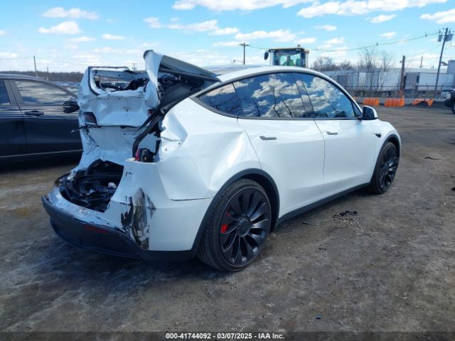 7SAYGDEFXPF916976 Tesla Model Y Performance Dual Motor All-wheel Drive